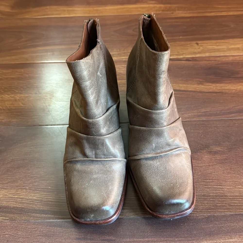 🌿END of SEASON SALE🌿KORK-Ease Brown Ankle Booties